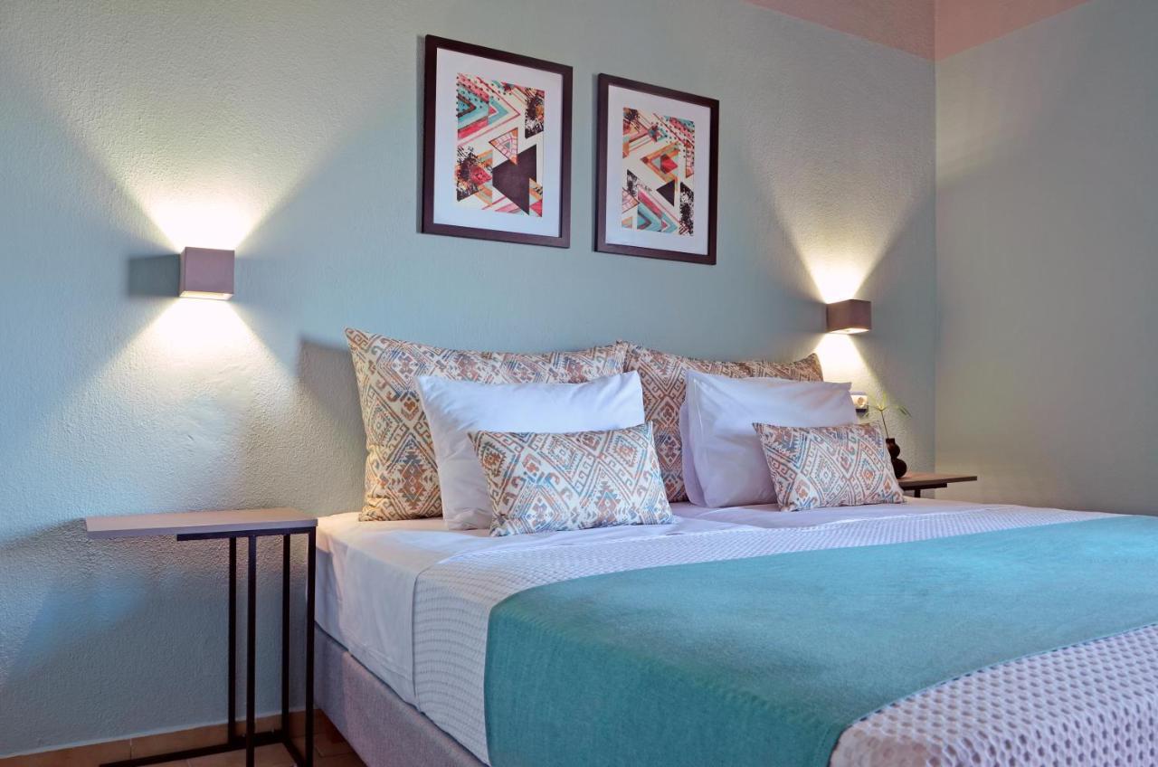 Joya Ofrynio Stylish Suites Ofrínion Esterno foto