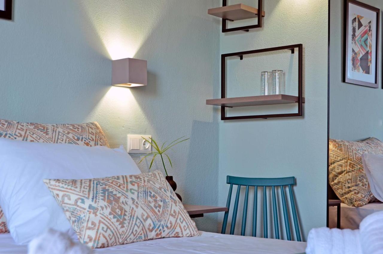 Joya Ofrynio Stylish Suites Ofrínion Esterno foto