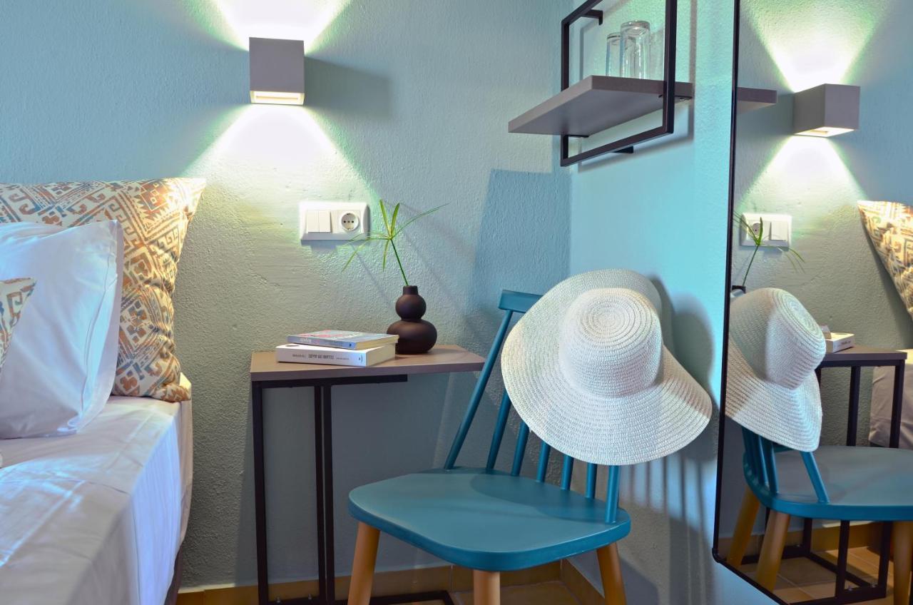 Joya Ofrynio Stylish Suites Ofrínion Esterno foto